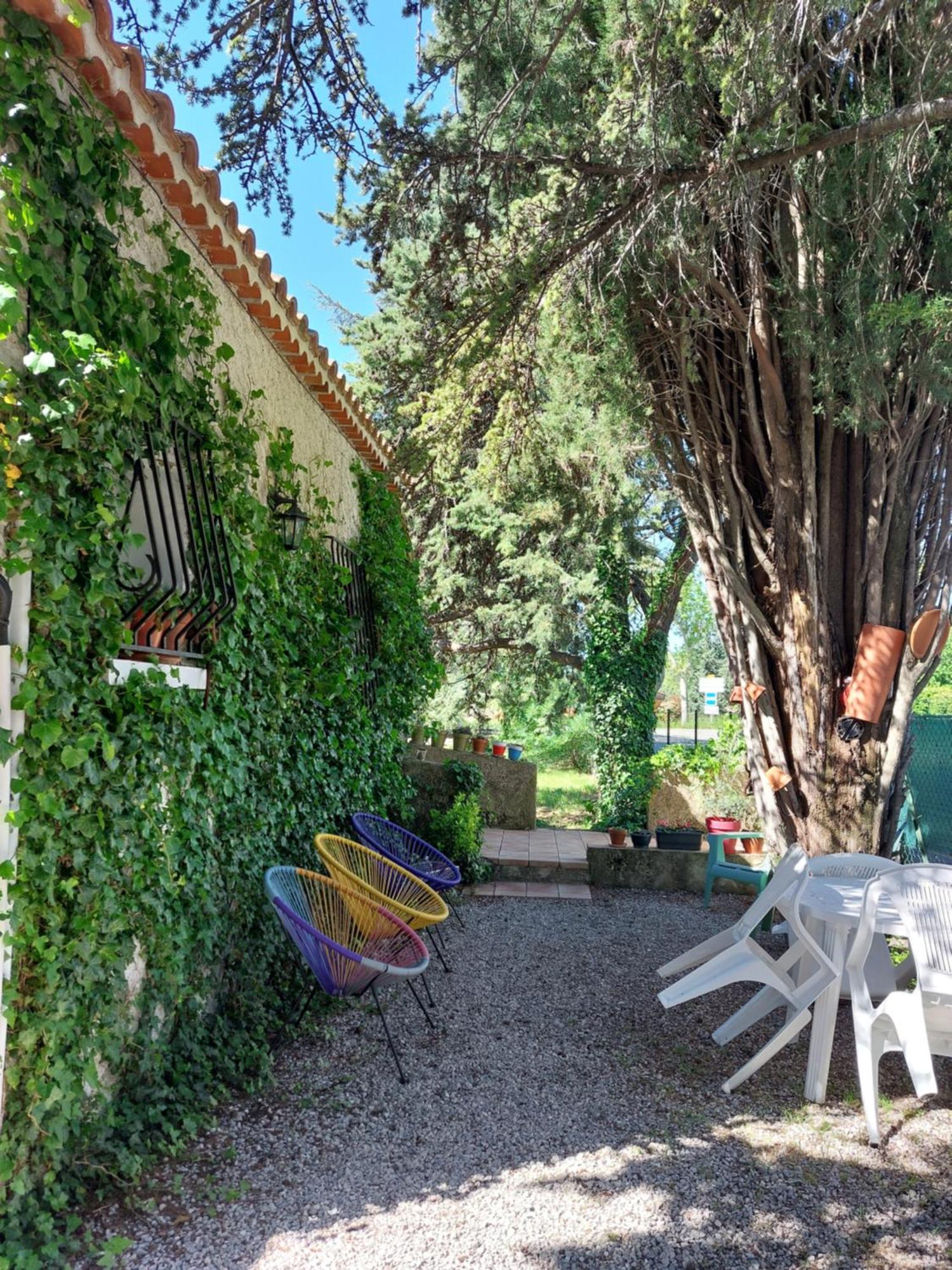 La Maison De Marie-Jeanne - Le Rocher D'Ongles Экстерьер фото